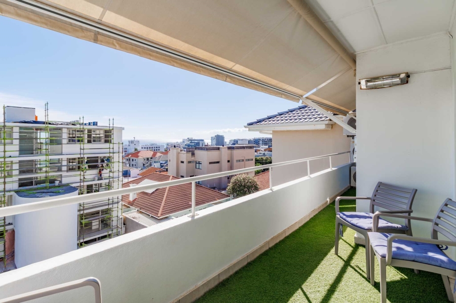 To Let 2 Bedroom Property for Rent in Bantry Bay Western Cape